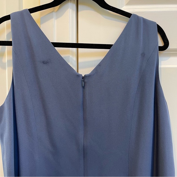 Tom And Linda Blue V-Neck Silk Dress - Picture 8 of 9